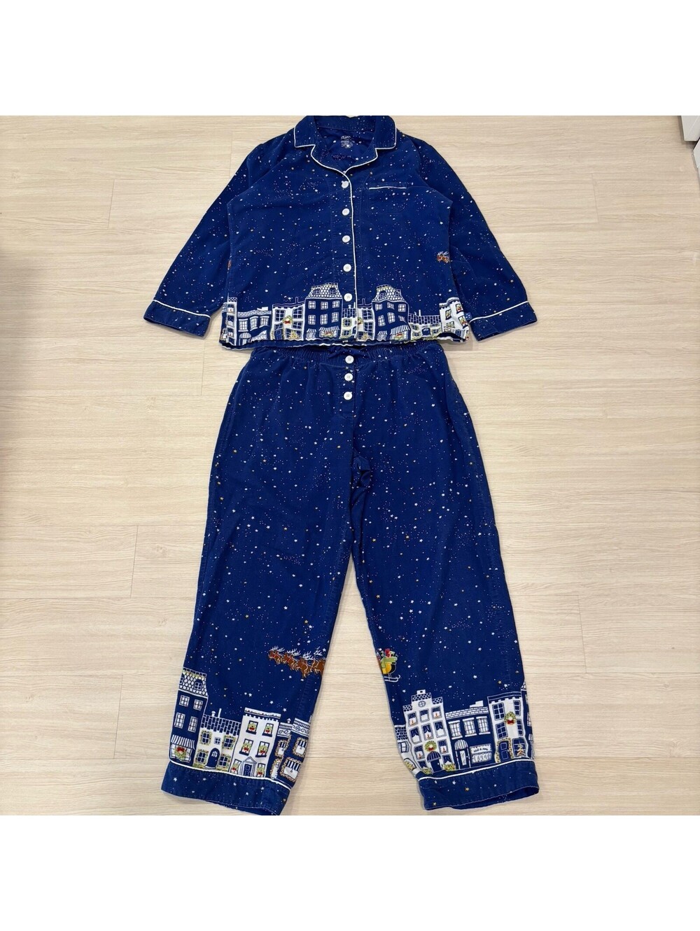 Nick & Nora XL Christmas Pajamas Set Blue Santa Sleigh Cityscape Starry Night